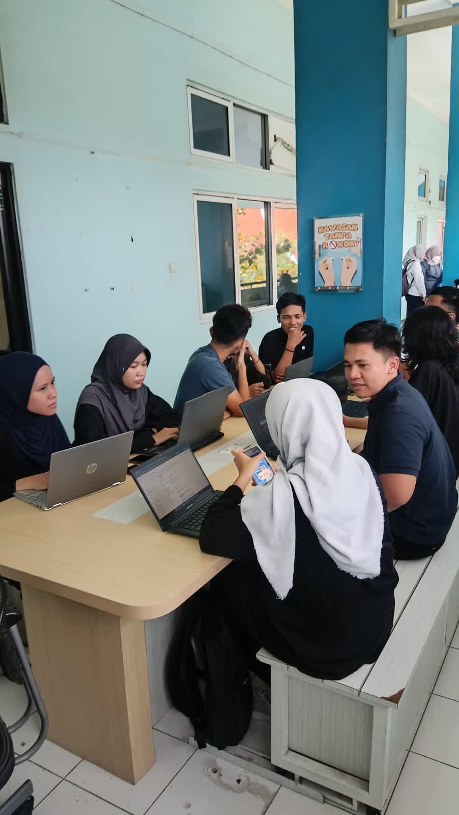 Proses pengembangan aplikasi